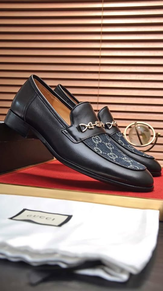 Gucci oxford elegance