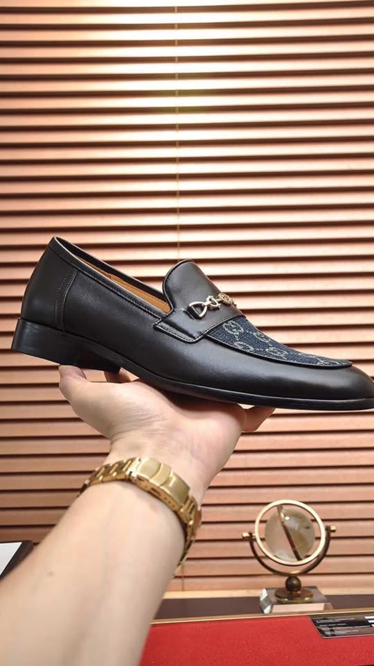 Gucci oxford elegance