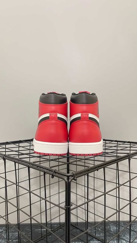 Jordan 1 Chicago