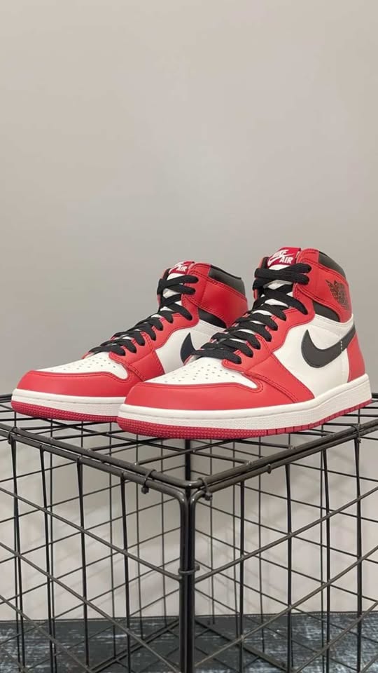 Jordan 1 Chicago
