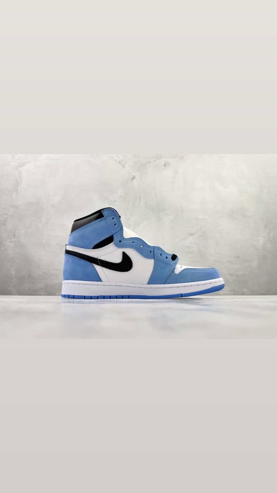 Jordan 1 university blue